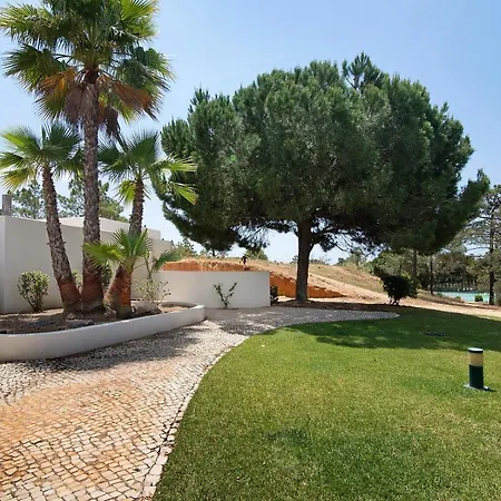 Moradia V 60 Villa *